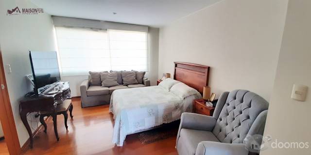 Duplex en Venta 3 Dorm. 230 M2 Miraflores (Ref: 695)