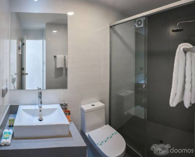 Apartamento moderno de 3 cuartos y 3 baños