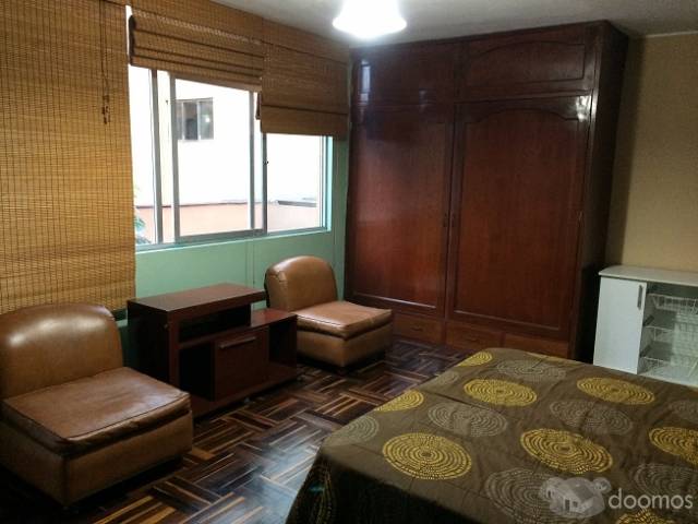 SE ALQUILA HERMOSO ESTUDIO AMERICANO SIN O CON MUEBLES Y EQUIPOS ALT.51 DE AV. BENAVIDES A SOLO CABALLERO